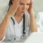 Exaggerating Symptoms: How Should an Expert Assess an Inconsistent Presentation?