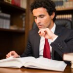 How Should Experts Approach Multiple Possible Causes of Pain?